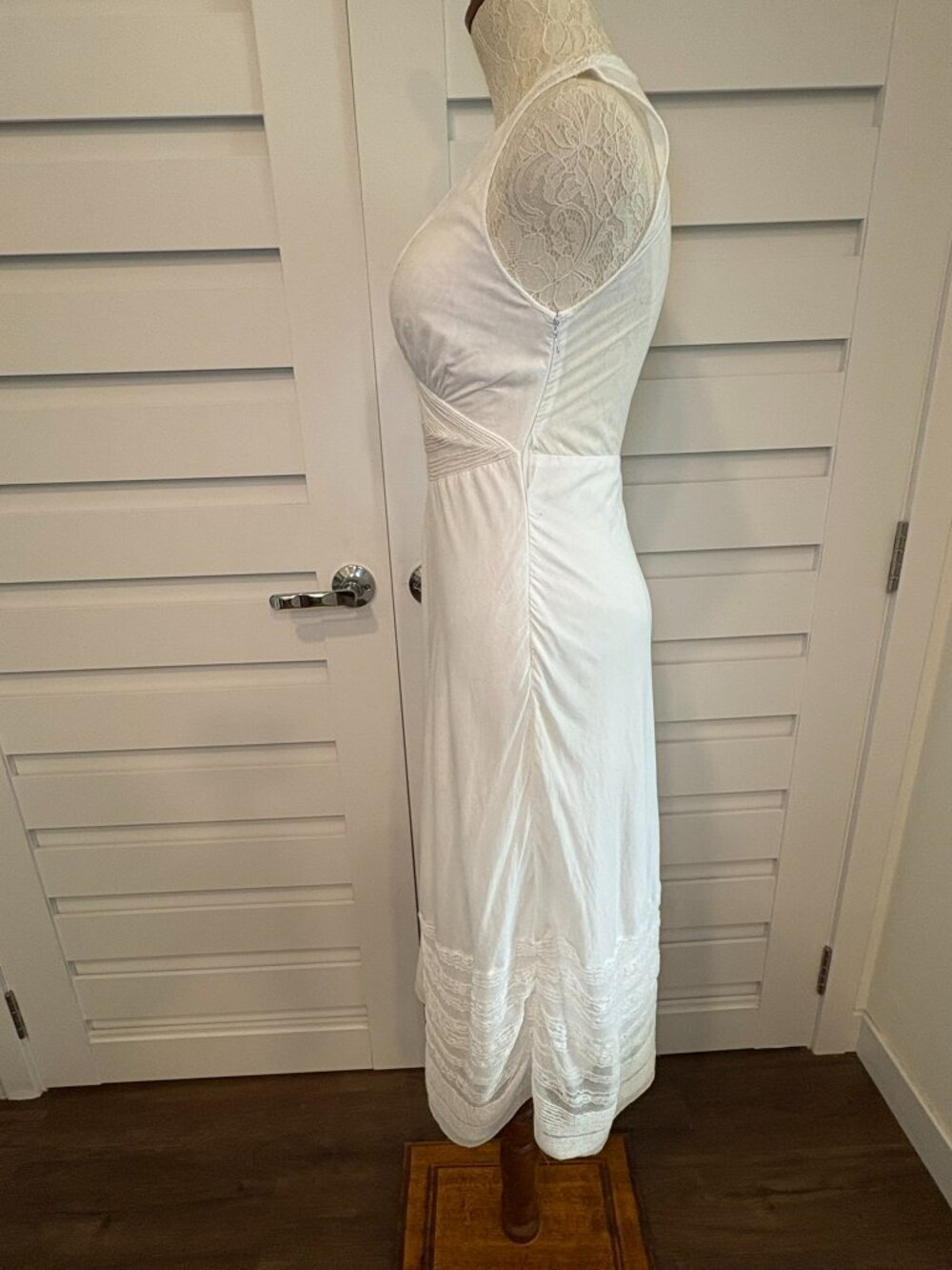 Catherine Malandrino Victorian Romantic White Fairycore Lace V Neck Maxi Dress - Picture 12 of 16